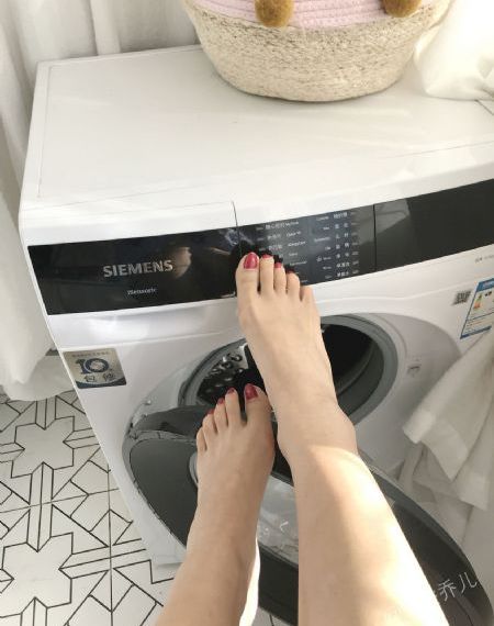 人人艹超碰_DVD在线视频播放
