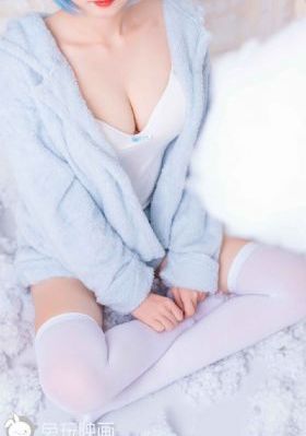 娇妻yin荡挨cao日记h_蓝光手机免费观看完整