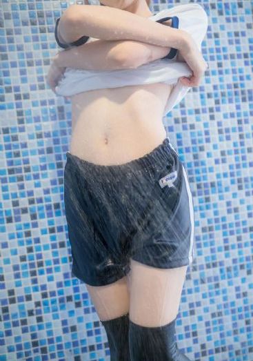 欧美乱妇150_1080免费在线播放