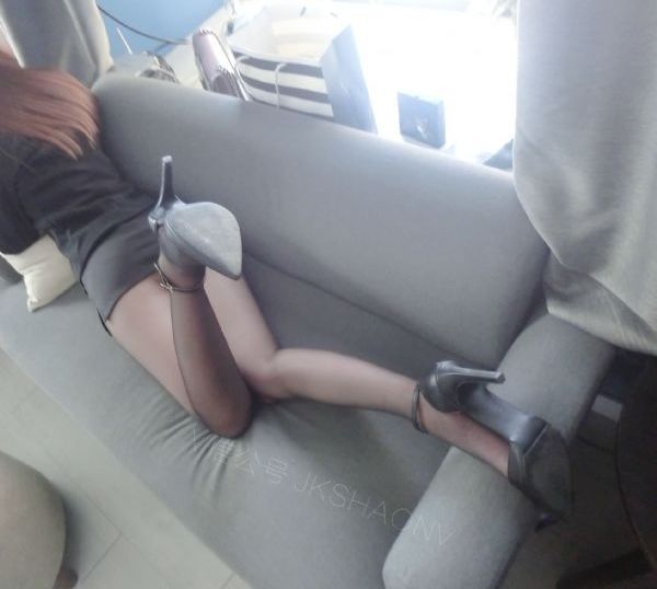欧美女的_HD全集免费观看