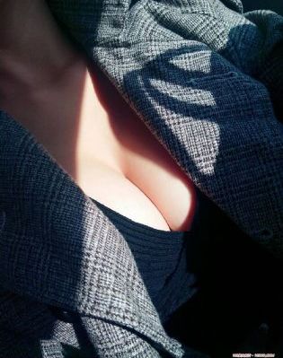 亚洲欧美另类制服日韩_超清神马在线观看