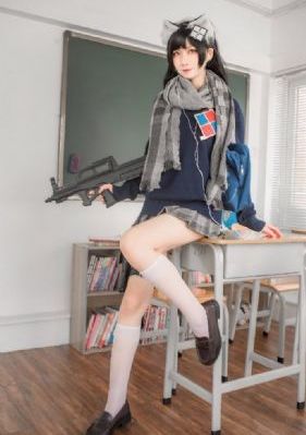 欧美美女内搭试穿_HD最新电影在线观看